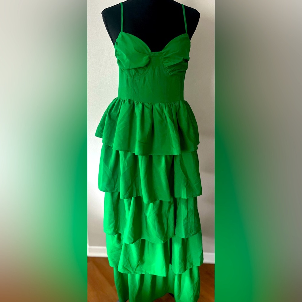 PrettyLittleThing ruffled Maxi dress size 8